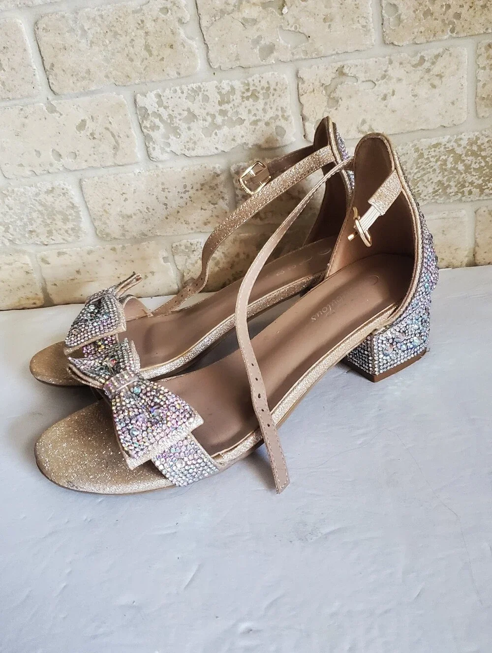 Excellent Condition Girl's Rhinestone Shoes - Picture 1 of 9